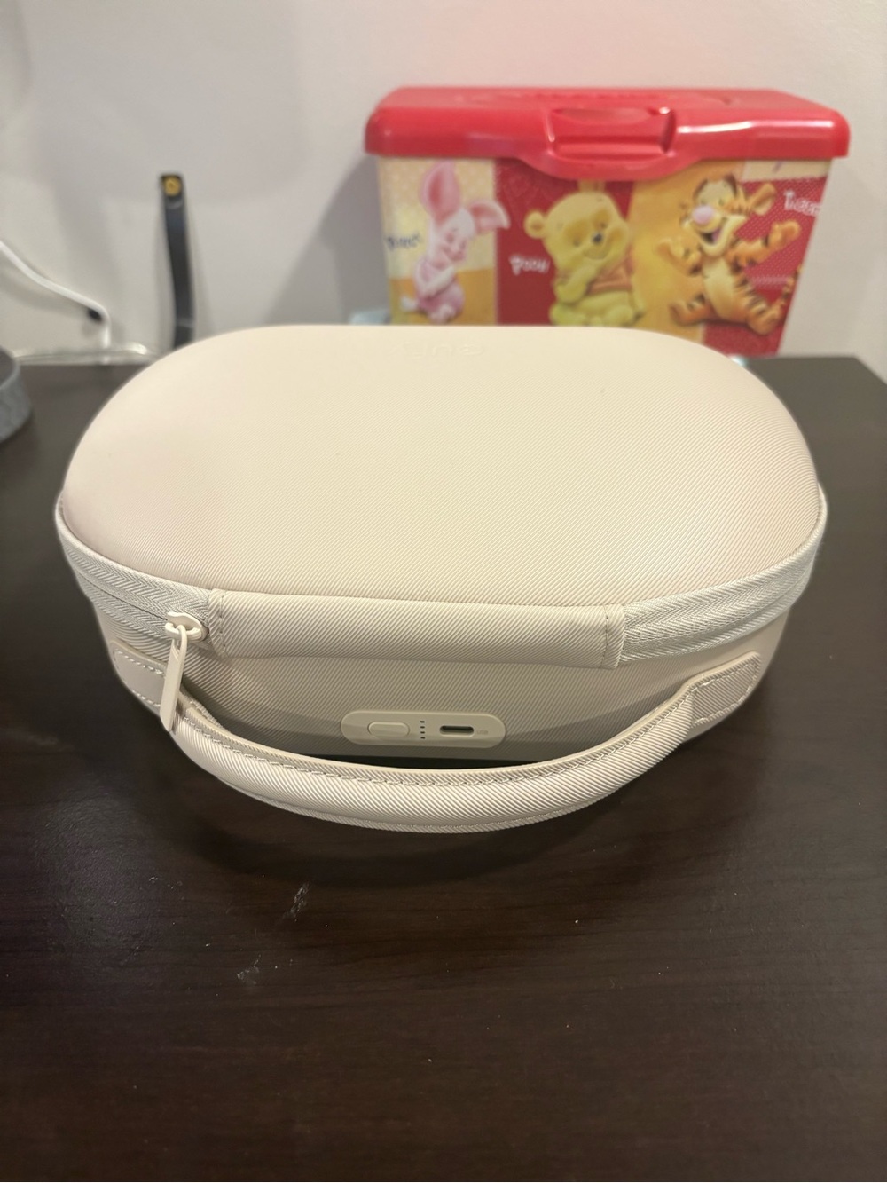 Eufy S1pro with charging case - Picture 6 of 7